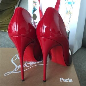 Christian Louboutin 120 Pigalle Follie Pumps